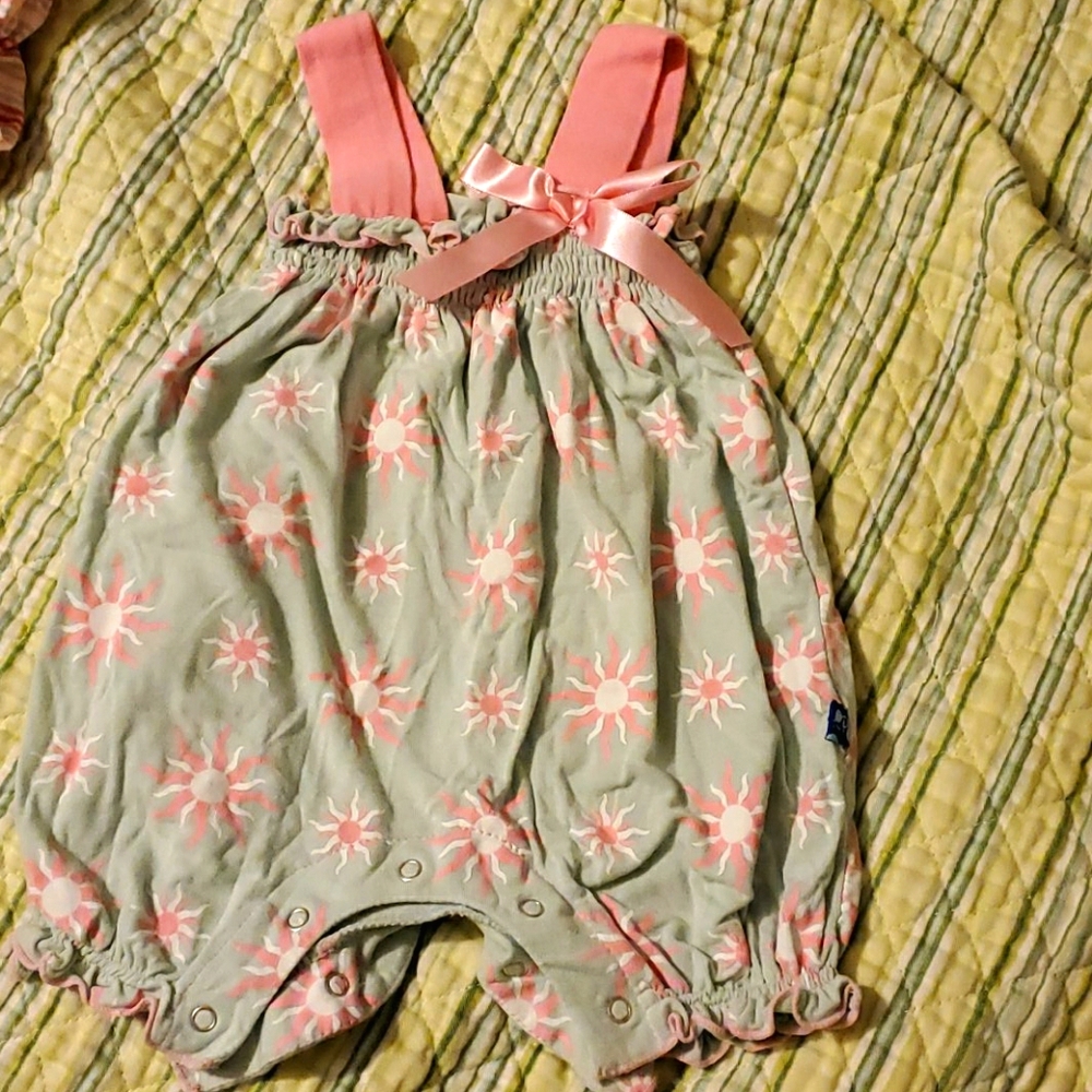 Kickee Pants 3-6 months jumper suns